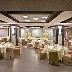 Готель Abando 4*