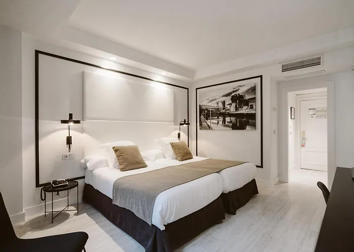 阿万多酒店 酒店 4*