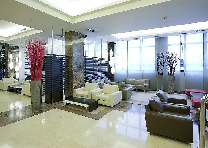 阿万多酒店 酒店 4*