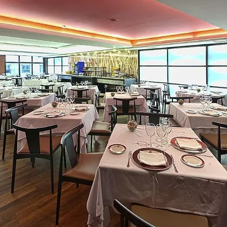 فندق Hotel Ilunion Abando Bilbao