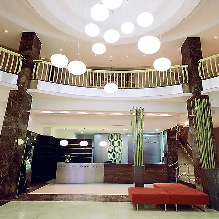 فندق Hotel Ilunion Abando Bilbao