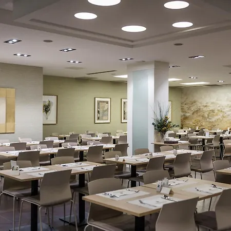 فندق Hotel Ilunion Abando Bilbao بلباو