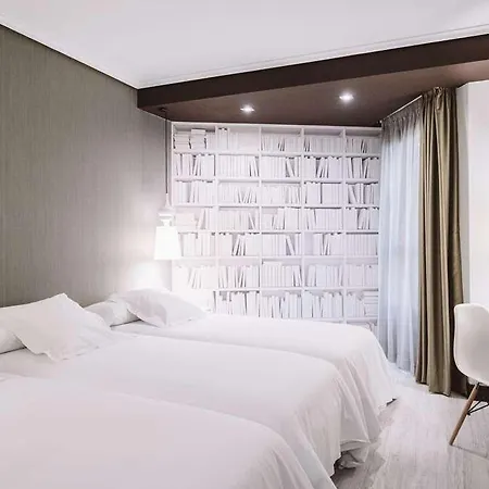 فندق Hotel Ilunion Abando Bilbao 4*