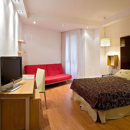 Hotel Ilunion Abando Bilbao فندق بلباو