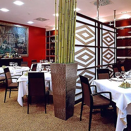 فندق Hotel Ilunion Abando Bilbao