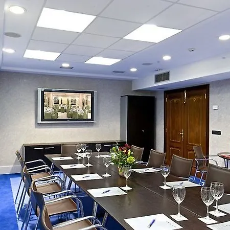 فندق Hotel Ilunion Abando Bilbao