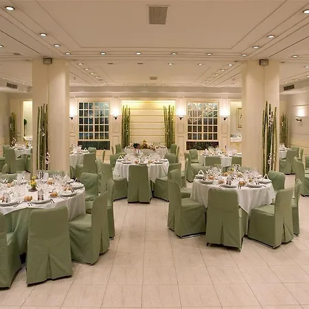 Hotel Ilunion Abando Bilbao بلباو
