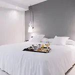 아반도 4*